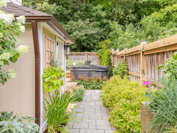 Walkway to Back Gardens
